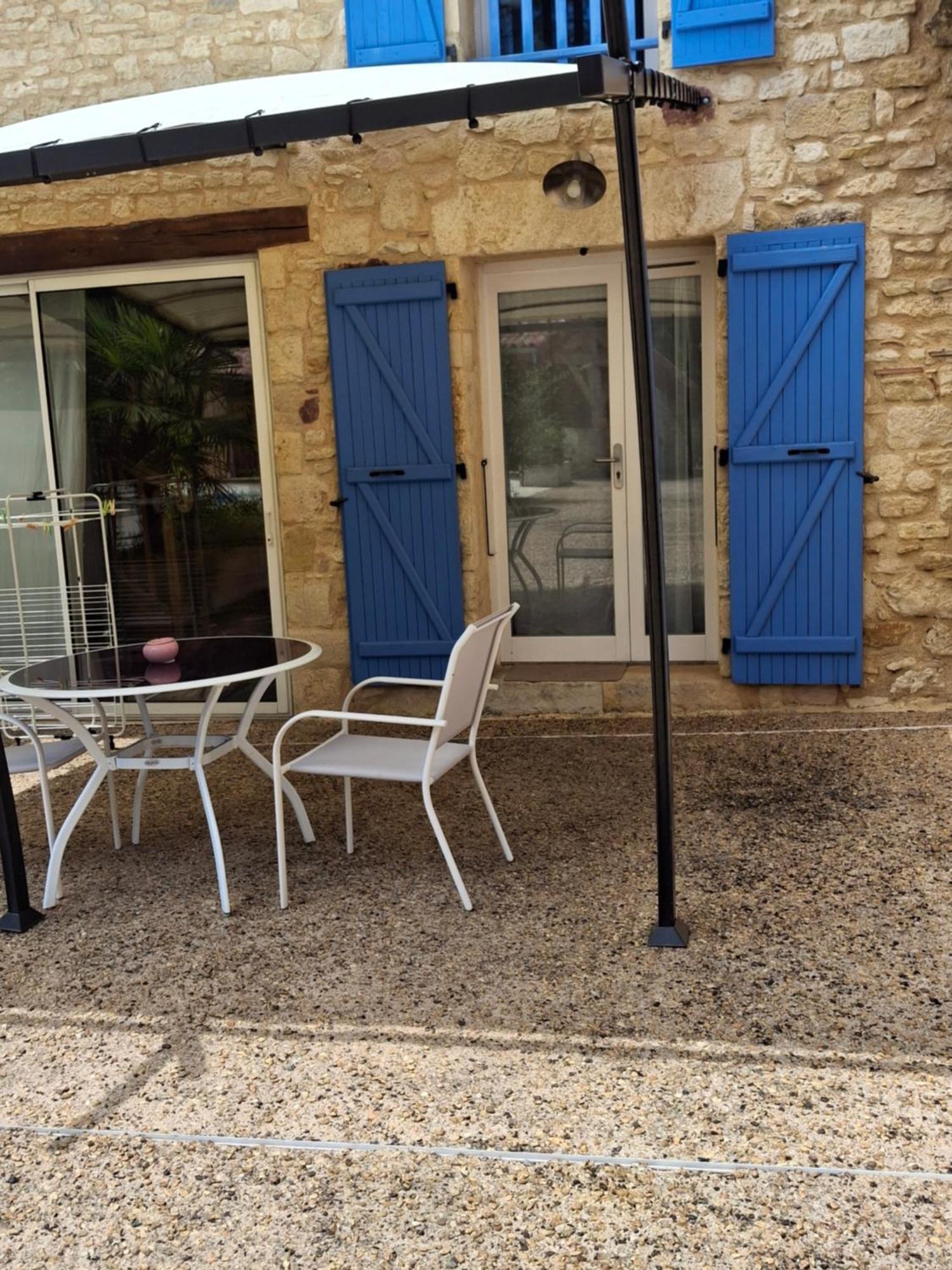 Aux Blanches Pierres Apartment Fumel Exterior foto